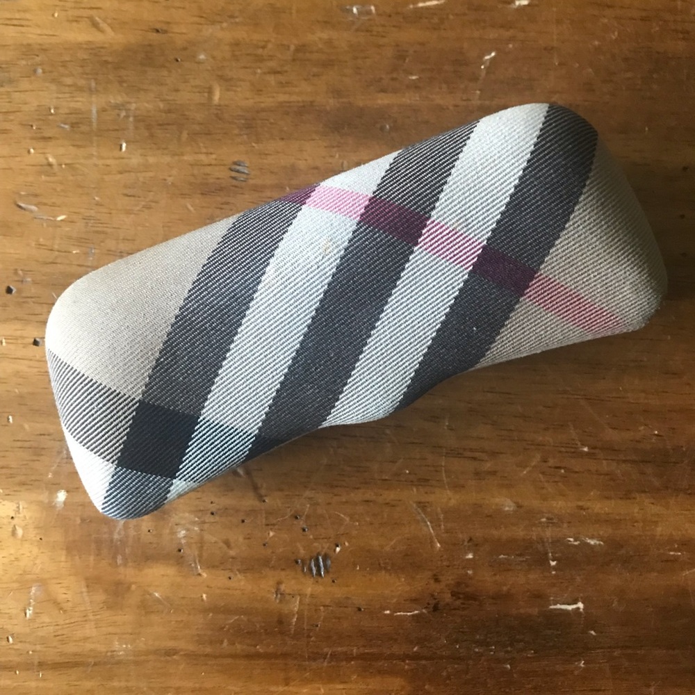 Burberry Sunglasses Hard Case w/ Cleaning Cloth Nova Check Plaid